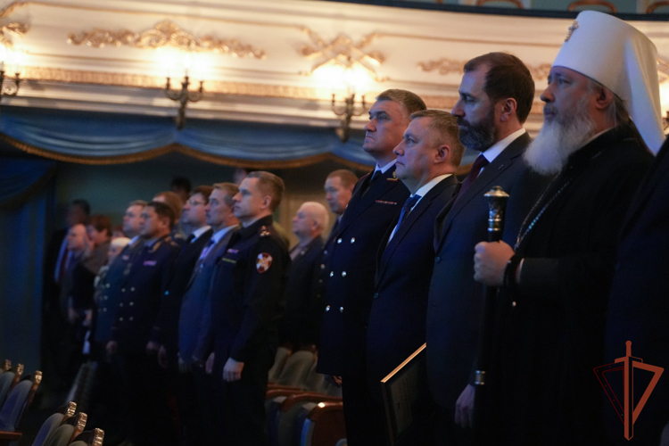 Праздничный концерт в преддверии 35-летнего юбилея ОМОН «Удар» прошел в Иркутске 