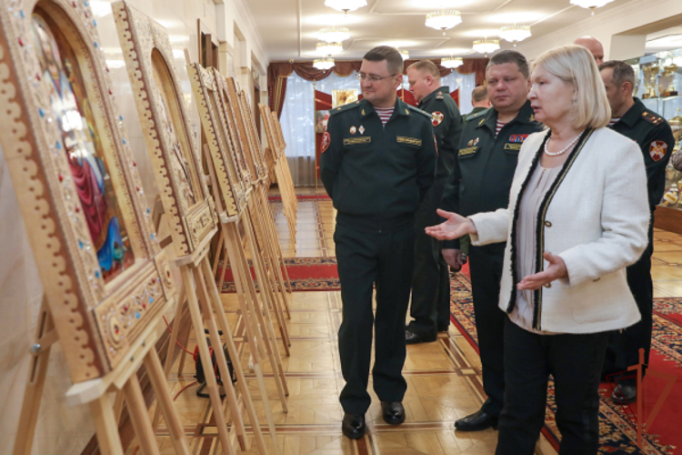 Выставка уникальных икон состоялась в московской воинской части Росгвардии