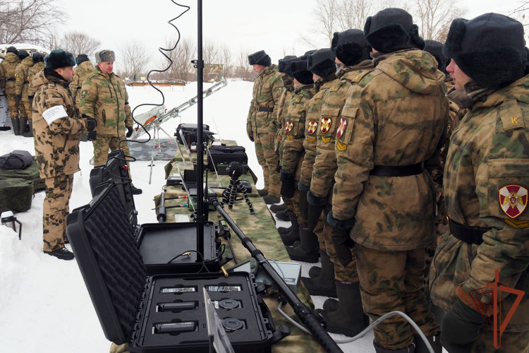 Тактико-строевое занятие прошло в Новосибирском военном институте Росгвардии