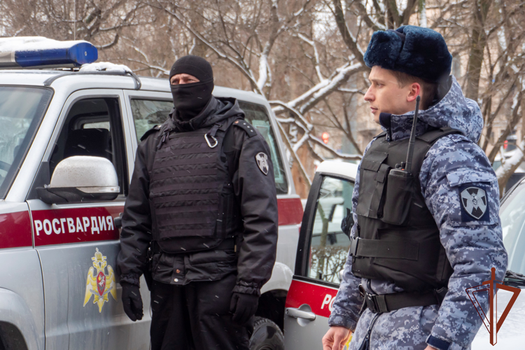 Сотрудники и военнослужащие Росгвардии обеспечили безопасность во время проведения саммитов ЕАЭС и СНГ