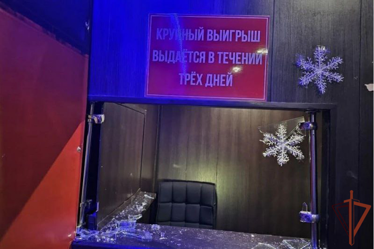 При поддержке спецназа Росгвардии ликвидирован игровой клуб в Новосибирской области