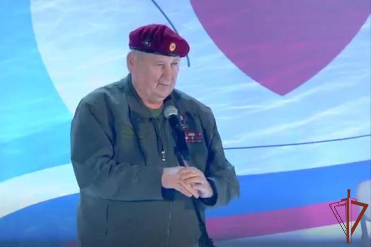 Офицер спецназа Росгвардии Герой России полковник Александр Белоглазов принял участие в церемонии вручения премии «Мы рядом. Доброе дело»