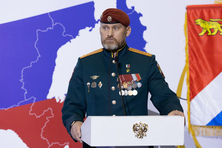 Генерал-лейтенант Алексей Воробьев от имени директора Росгвардии  поприветствовал участников VIII Международного Кремлевского Благотворительного Кадетского Бала
