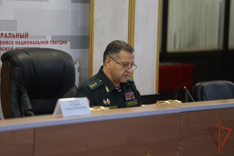 Генерал-полковник Сергей Бойко принял участие в заседании военного совета Центрального округа Росгвардии
