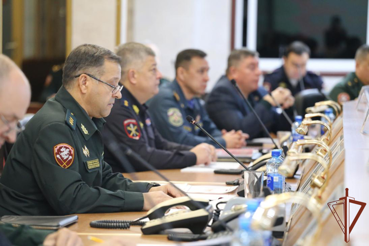 Генерал-полковник Сергей Бойко принял участие в заседании военного совета Центрального округа Росгвардии