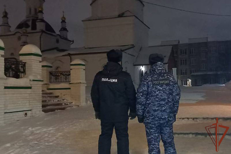 Росгвардия обеспечила общественную безопасность и правопорядок в период празднования Рождества Христова в Сибири