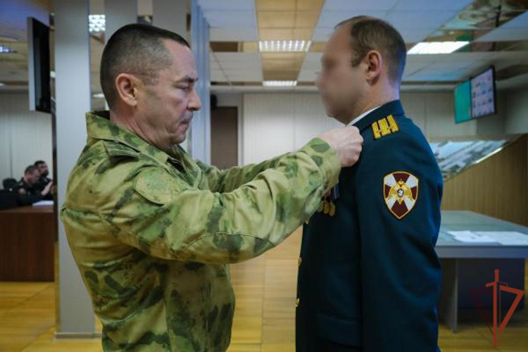 Росгвардейцам вручили государственные награды в Екатеринбурге