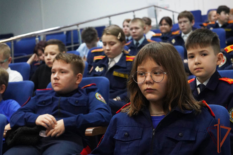 Росгвардия проводит на Урале патриотические мероприятия ко Дню полного снятия блокады Ленинграда