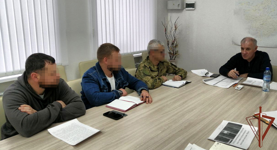 В Мелитополе представители Росгвардии обсудили вопросы патриотического воспитания