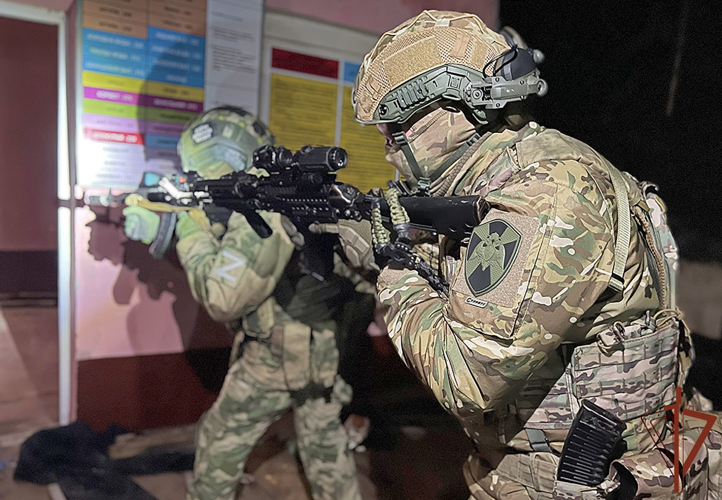 Росгвардия обнаружила тайник украинских вооруженных формирований в Запорожской области (ВИДЕО)