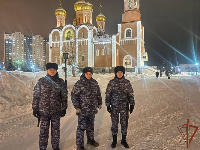 Росгвардейцы обеспечили  безопасность  праздника Рождества Христова на Урале