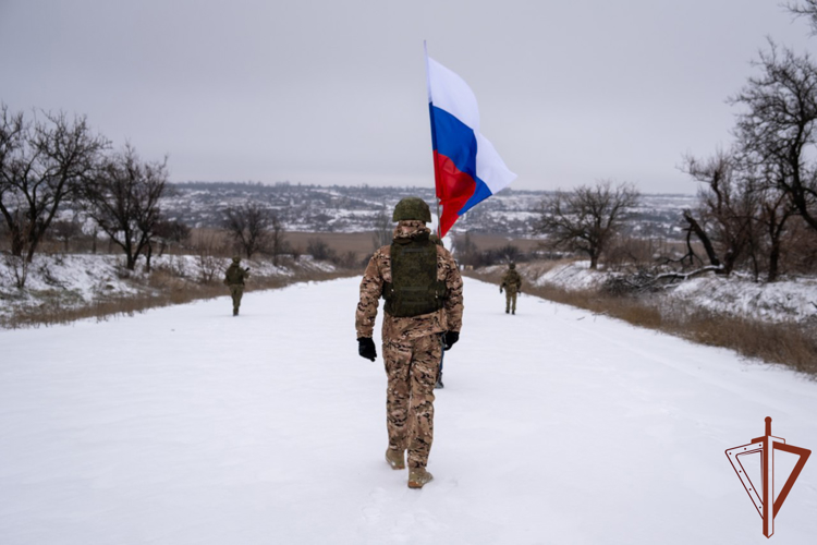 При участии Росгвардии на Запорожской АЭС прошла очередная ротация наблюдателей МАГАТЭ 