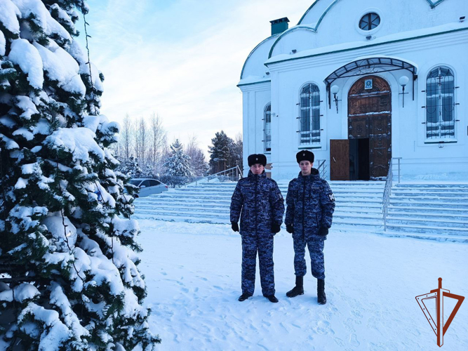 Во время празднования Крещения Господня на Урале правопорядок обеспечили сотрудники Росгвардии