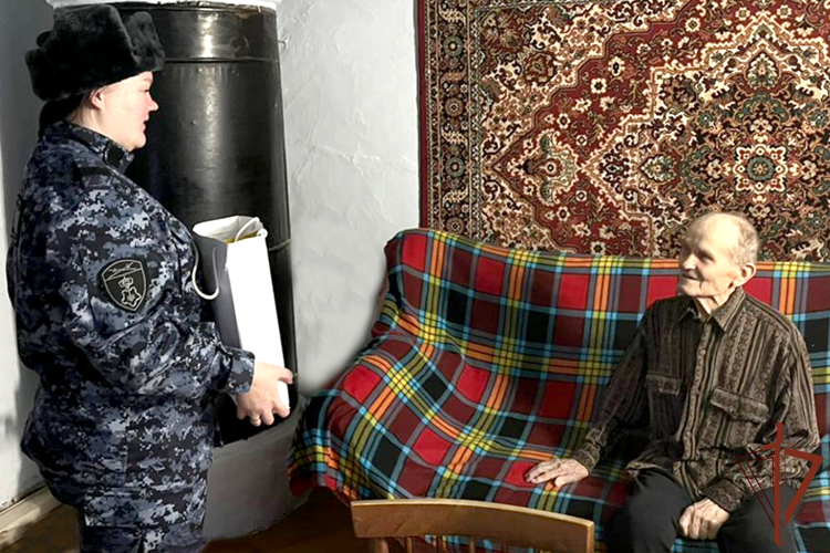 Всероссийская патриотическая акция Росгвардии «С Новым годом, ветеран» проходит в Зауралье