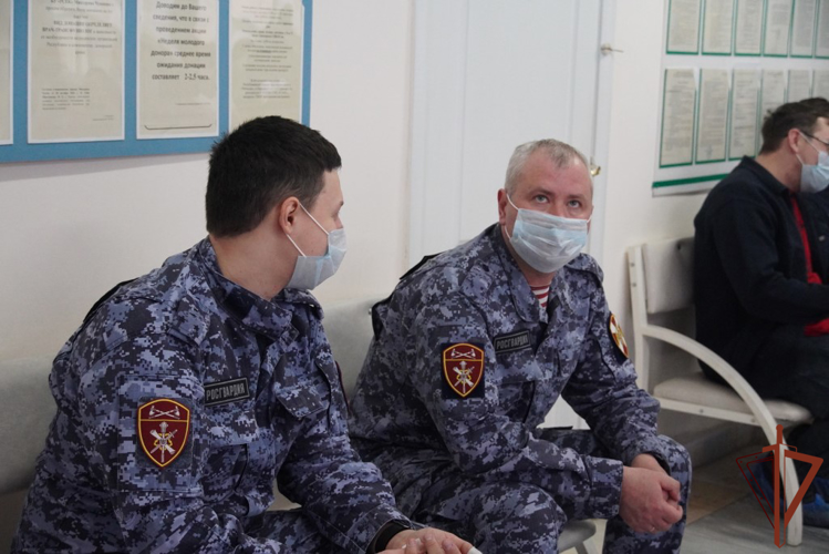 Росгвардейцы поддержали ведомственную акцию «От сердца к сердцу» в Чувашии