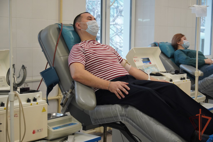 Росгвардейцы поддержали ведомственную акцию «От сердца к сердцу» в Чувашии