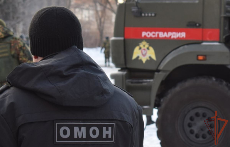 Росгвардия обеспечила безопасность в новогоднюю ночь на Урале (видео)