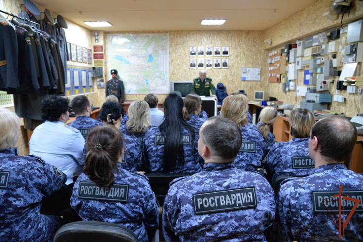 Росгвардия проводит на Урале патриотические мероприятия ко Дню полного снятия блокады Ленинграда