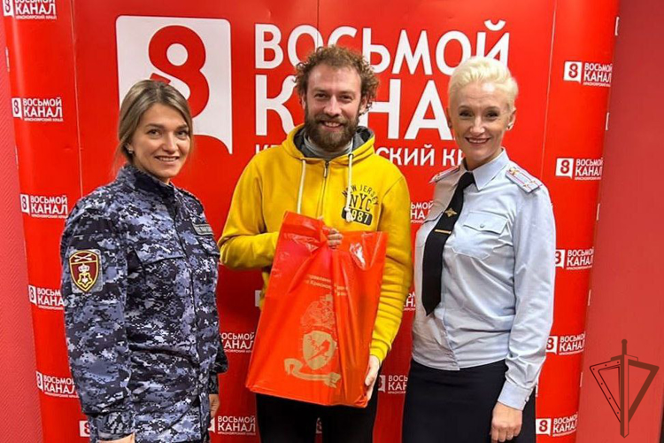 Росгвардия поздравила журналистов с Днем российской печати в Сибирском федеральном округе 