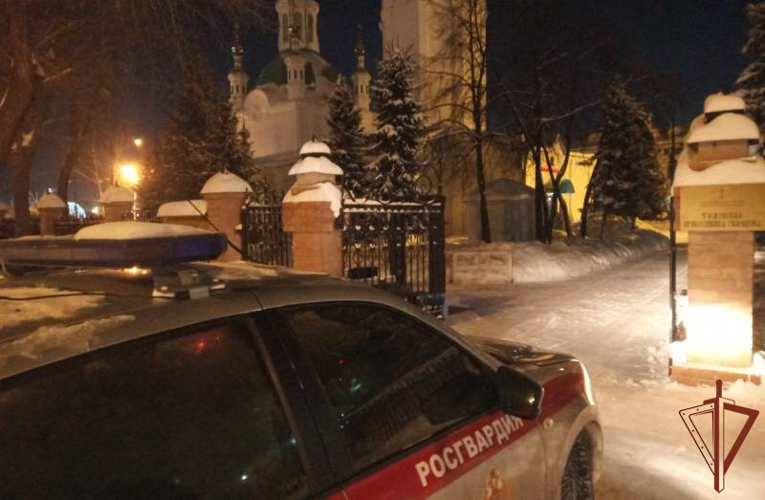 Росгвардейцы обеспечили  безопасность  праздника Рождества Христова на Урале