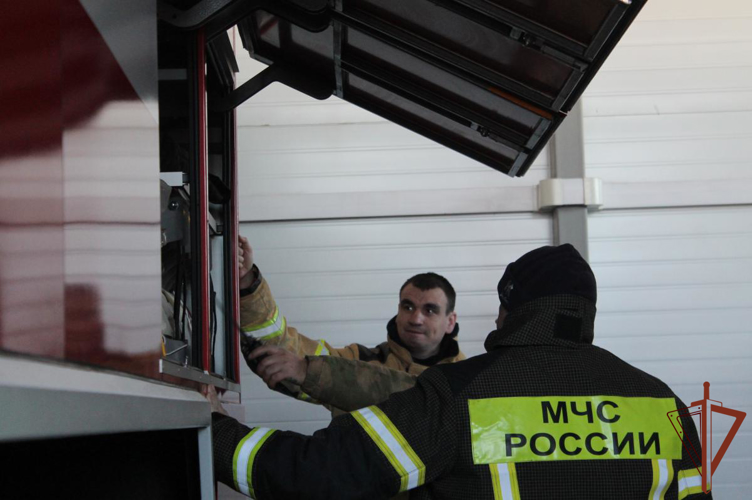 Учебный сбор с подразделением ведомственной пожарной охраны Росгвардии состоялся в Екатеринбурге