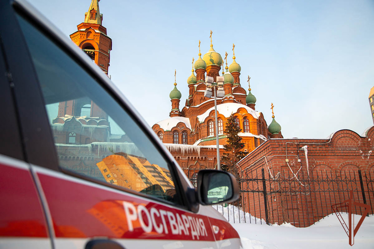 Во время празднования Крещения Господня на Урале правопорядок обеспечили сотрудники Росгвардии