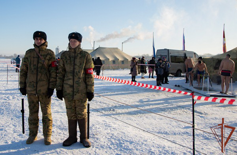 Росгвардия обеспечила безопасность религиозного праздника на Дальнем Востоке
