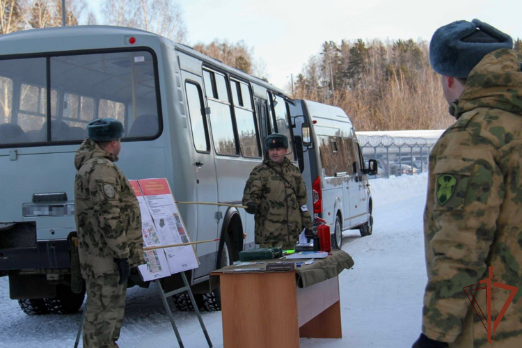 В Сибирском округе Росгвардии начался зимний период подготовки