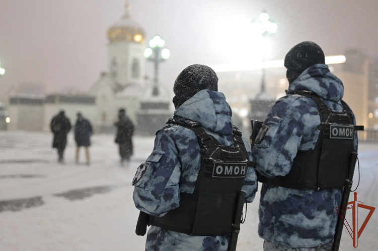 Росгвардейцы обеспечили безопасность мероприятий в Крещение Господне (видео)
