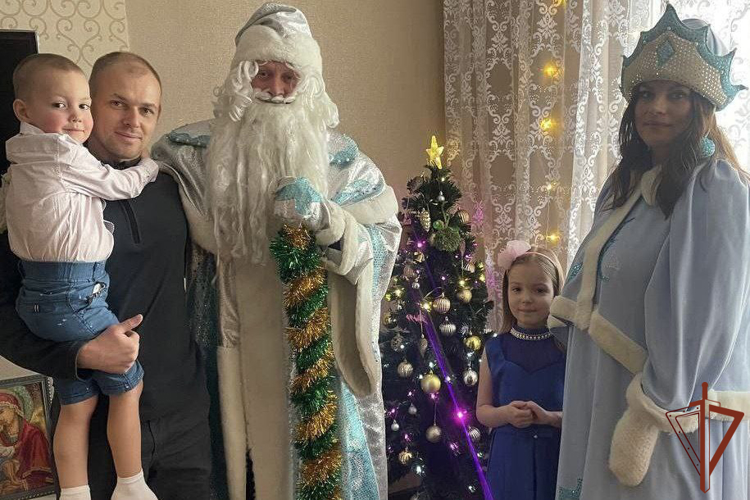 Акция Росгвардии «Дед Мороз специального назначения» завершилась в Сибири