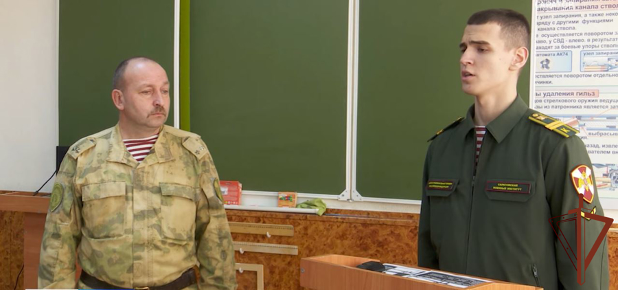 Курсант Росгвардии рассказал журналистам ГТРК «Саратов» о ведомственном институте