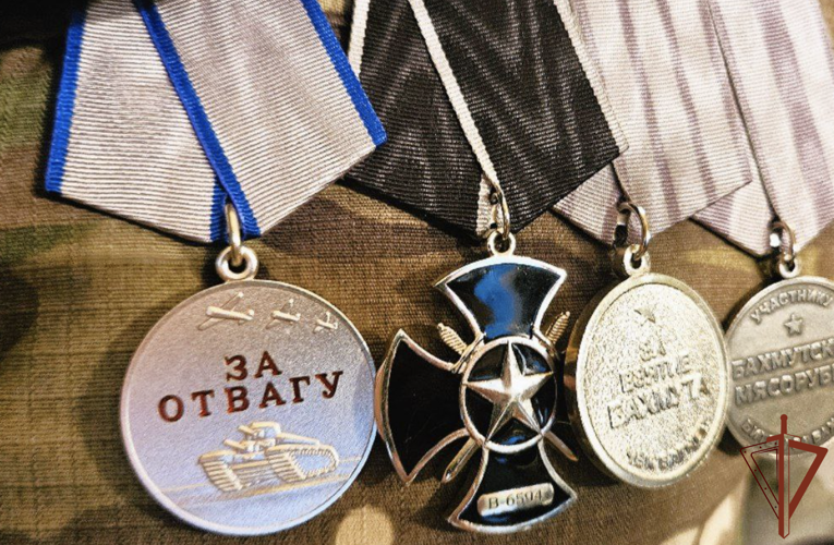 Росгвардейцы - участники СВО посетили благотворительный вечер в Москве