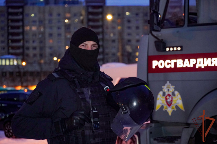 Безопасность матча КХЛ в Санкт-Петербурге обеспечили росгвардейцы