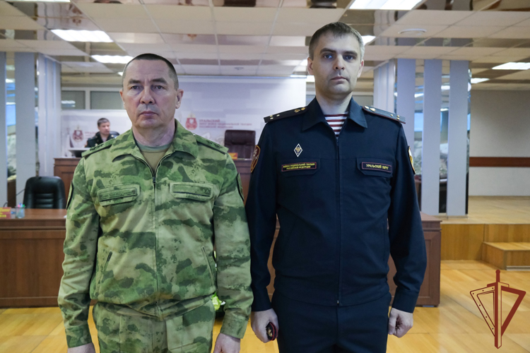 Росгвардейцам вручили государственные награды в Екатеринбурге