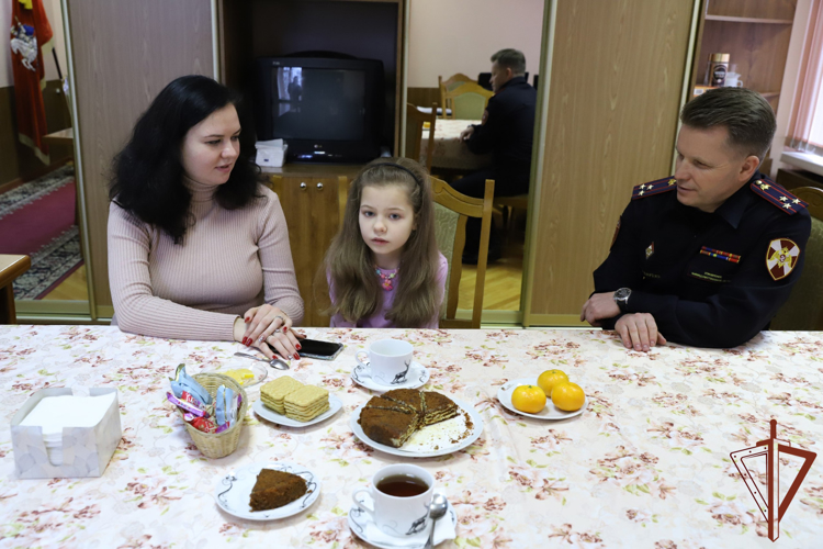 Росгвардейцы исполнили новогодние мечты детей в рамках всероссийской  акции «Елка желаний»   