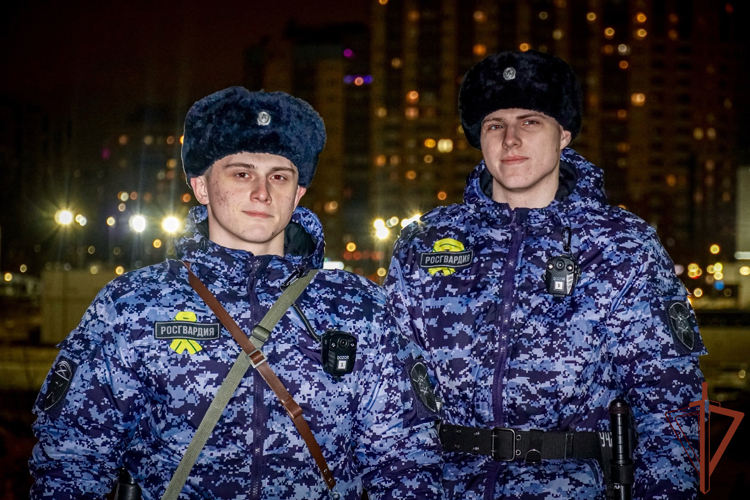 Росгвардейцы обеспечили безопасность Континентальной хоккейной лиги в Санкт-Петербурге