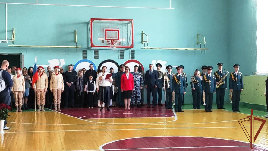Росгвардейцы участвуют в акции «Прощание славянки» - марш, объединивший народы» в Приволжье