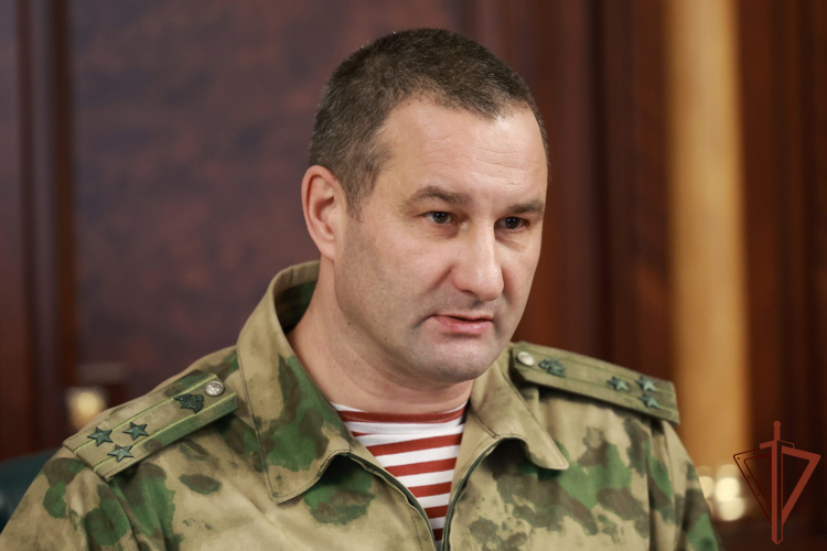 Замкомандующего Уральским округом представил нового руководителя тероргана Росгвардии губернатору Челябинской области