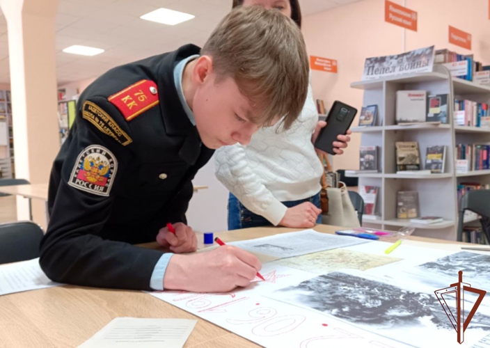 Патриотические мероприятия для подшефных школьников провела Росгвардия на Урале (видео)