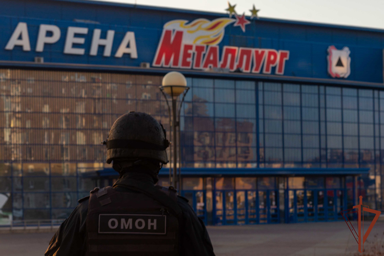 Росгвардейцы обеспечили безопасность четырех матчей КХЛ на Южном Урале 