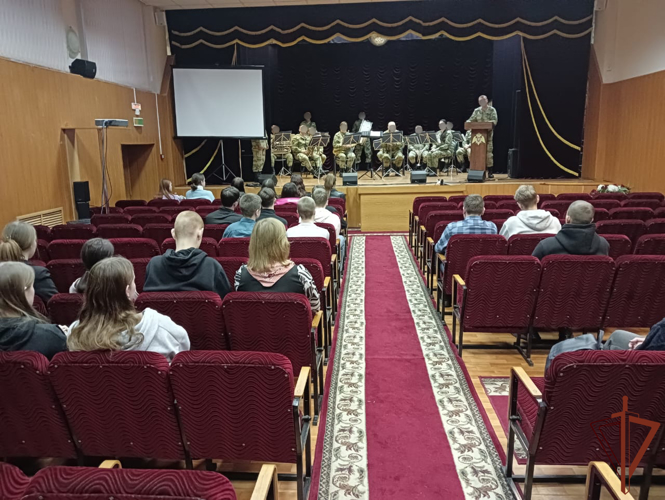 Росгвардия провела для смоленских школьников военно-патриотическое мероприятие