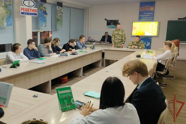 Росгвардейцы в Сибири присоединились к празднованию 81-й годовщины победы в Сталинградской битве