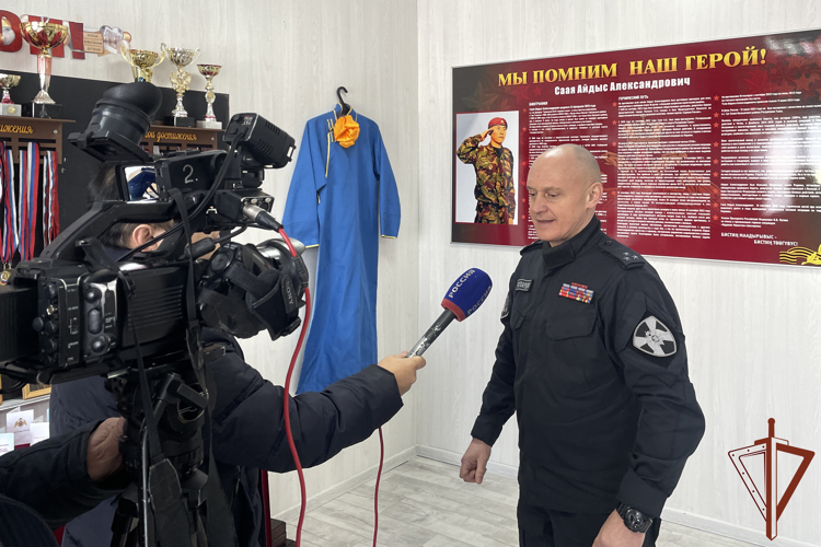 Имя ветерана СОБР присвоено сельской школе в Туве