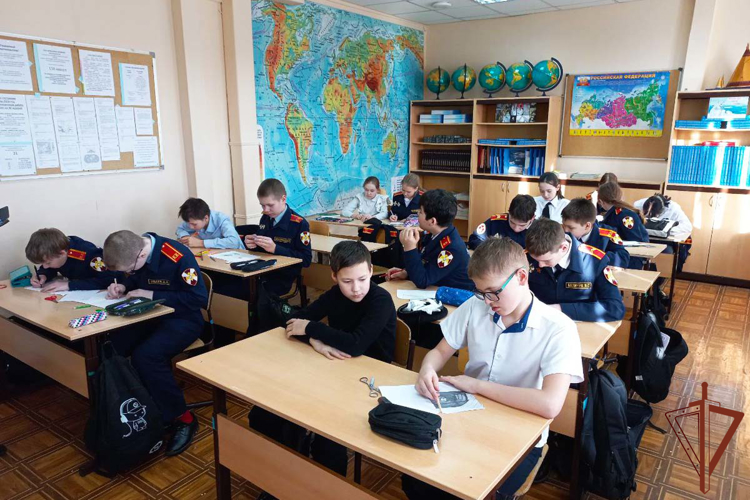 Мероприятия, посвященные Дню защитника Отечества, продолжаются на Урале (видео)