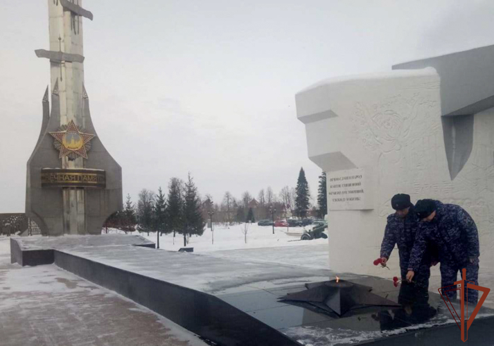 Мероприятия Росгвардии к 81-й годовщине победы в Сталинградской битве прошли на Урале