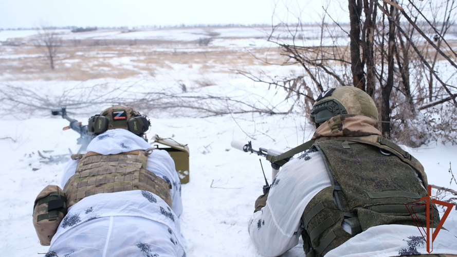 Росгвардия показала кадры боевой подготовки спецназа ведомства в ЛНР (Видео)