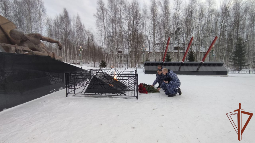 В Уральском округе состоялись памятные мероприятия в честь Дня защитника Отечества