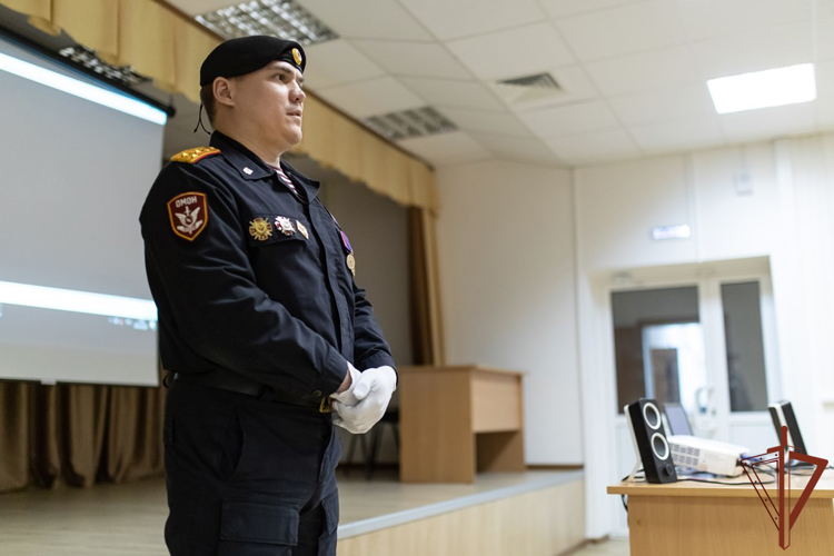 Мероприятия, посвященные Дню защитника Отечества, продолжаются на Урале (видео)