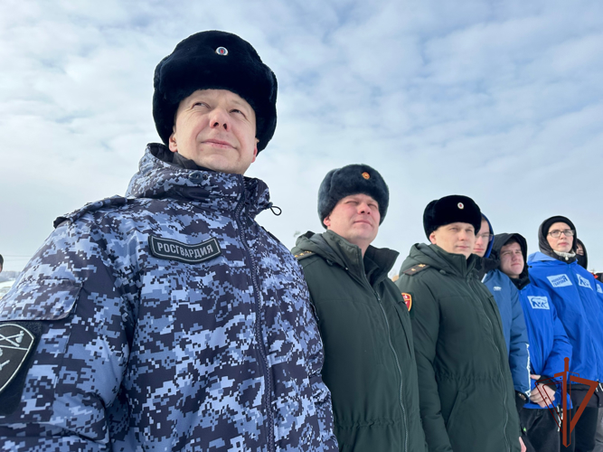 Росгвардейцы и волонтеры Пензенской области организовали флешмоб ко Дню защитника Отечества