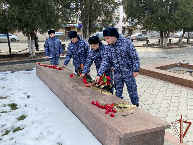Мероприятия к годовщине победы советских войск в Сталинградской битве прошли на Северном Кавказе